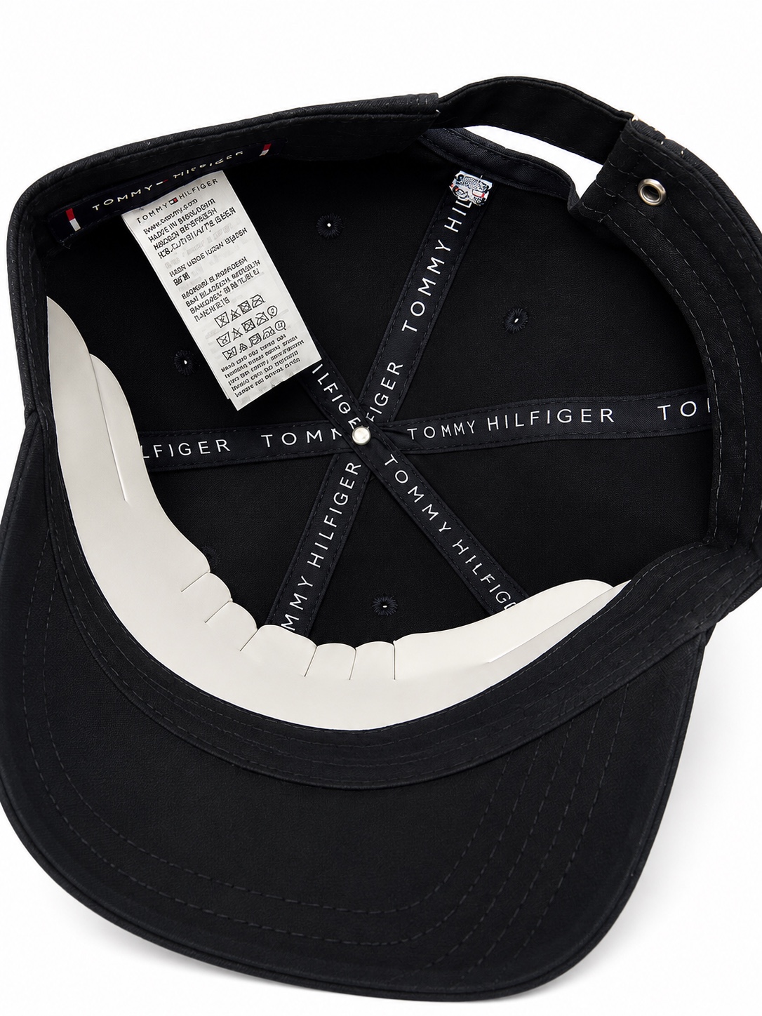 Tommy Signature Cap – Black - Image 4